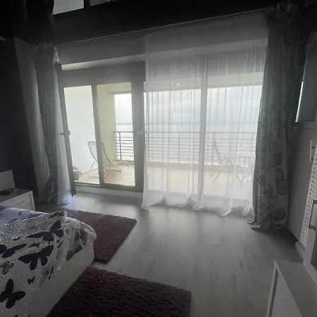 Deluxe Apartament Mamaja